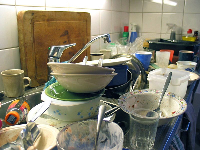 Mammy's Kitchen: the banner image shows a jumble of plates in a sink.